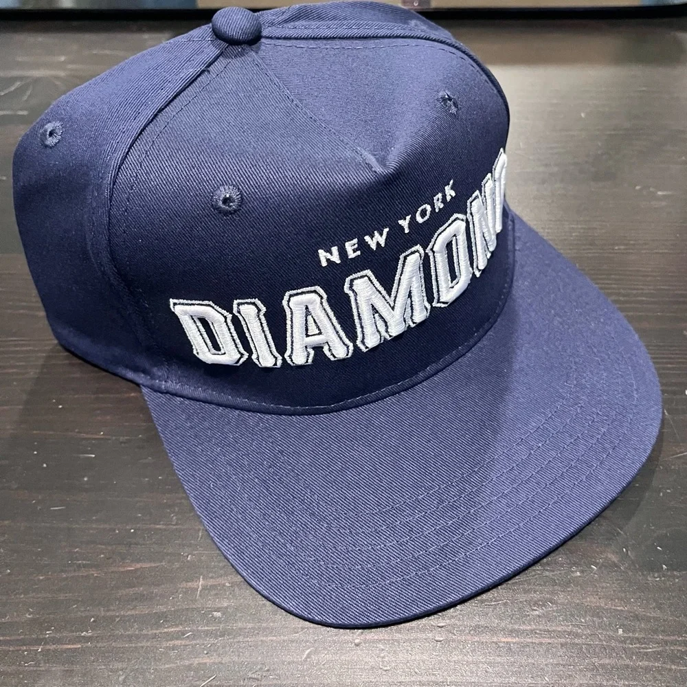 Diamond Supply Co. NEW YORK - Picture 4 of 4